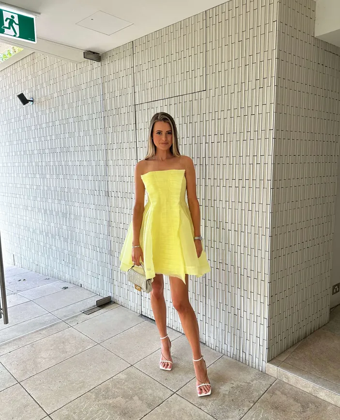 【AJE】キュートなプリーツパネルドレスAstrid Strapless Mini Astrid Strapless Mini Dress | Soft Lemon Yellow | Aje – Aje ROW